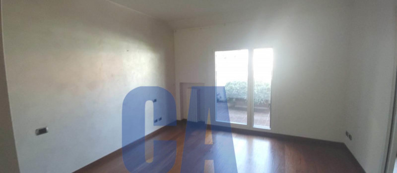 Immagine 11 di Ufficio in vendita  in VIA DONIZETTI GAETANO a Monza