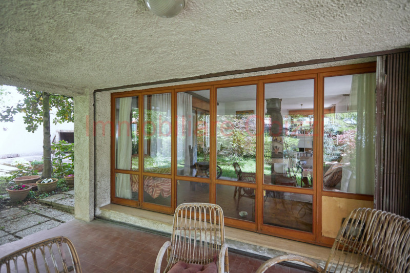 Immagine 16 di Villa in vendita  in Via Firenze a Selvazzano Dentro