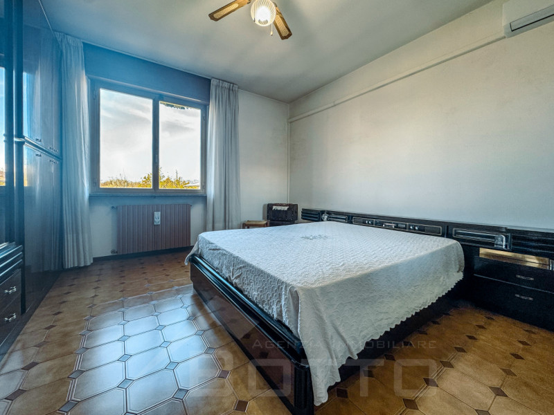 Immagine 15 di Casa bifamiliare in vendita  in via bescapè 26 a Borgomanero