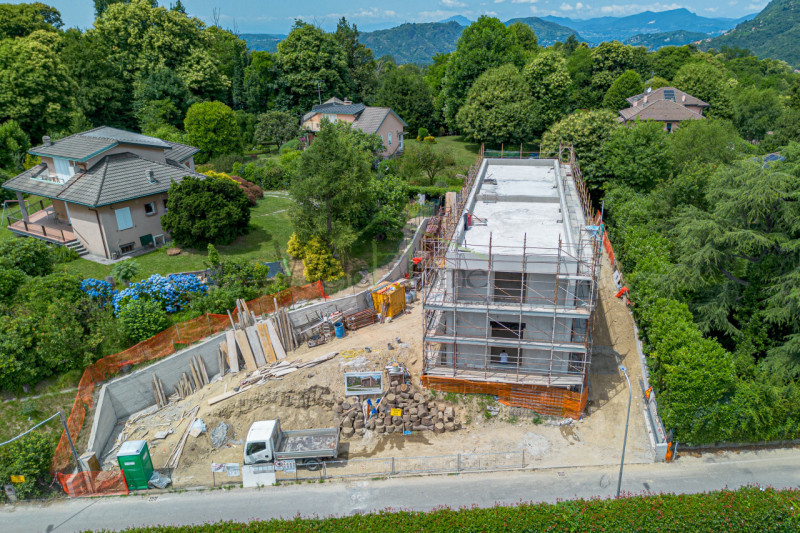 Immagine 8 di Villa in vendita  a Tavernerio