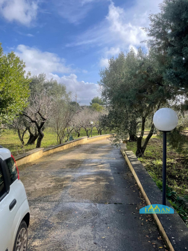 Immagine 20 di Villa in vendita  in Contrada Foggia Sant'Anna a Ceglie Messapico