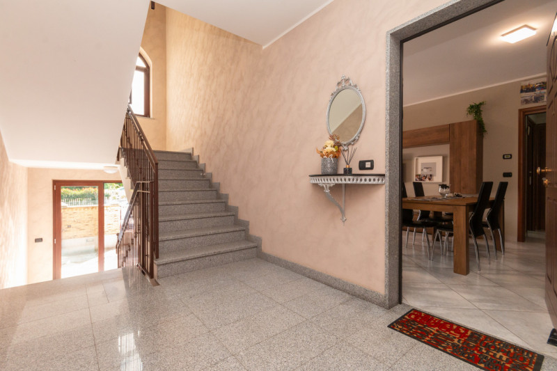 Immagine 6 di Appartamento in vendita  in VIA ISONZO 27 a Leini