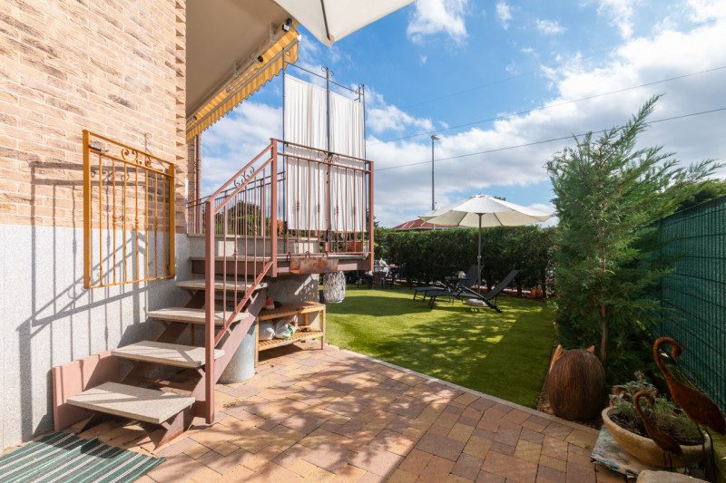 Immagine 21 di Appartamento in vendita  in VIA ISONZO 27 a Leini