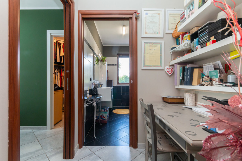 Immagine 36 di Appartamento in vendita  in VIA ISONZO 27 a Leini