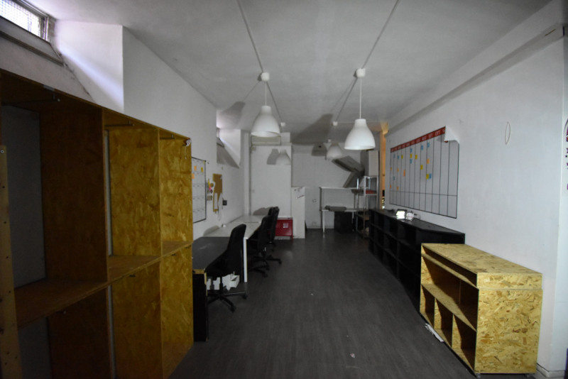 Immagine 12 di Appartamento in vendita  in Via Cino da Pistoia a Roma