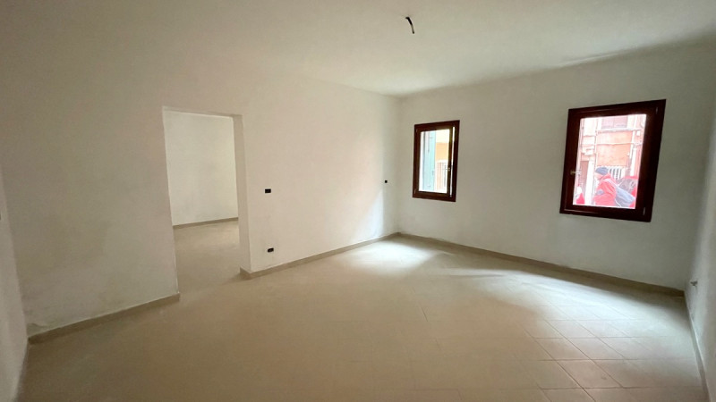 Immagine 4 di Appartamento in vendita  in Calle Grassi Naccari a Chioggia