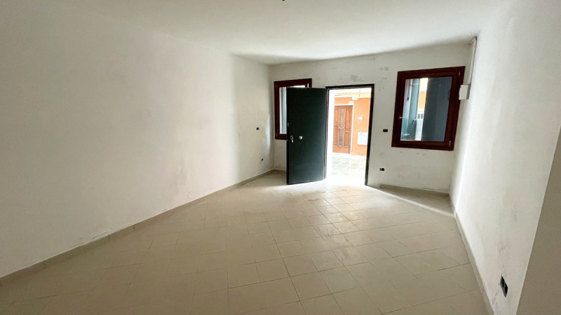 Immagine 5 di Appartamento in vendita  in Calle Grassi Naccari a Chioggia