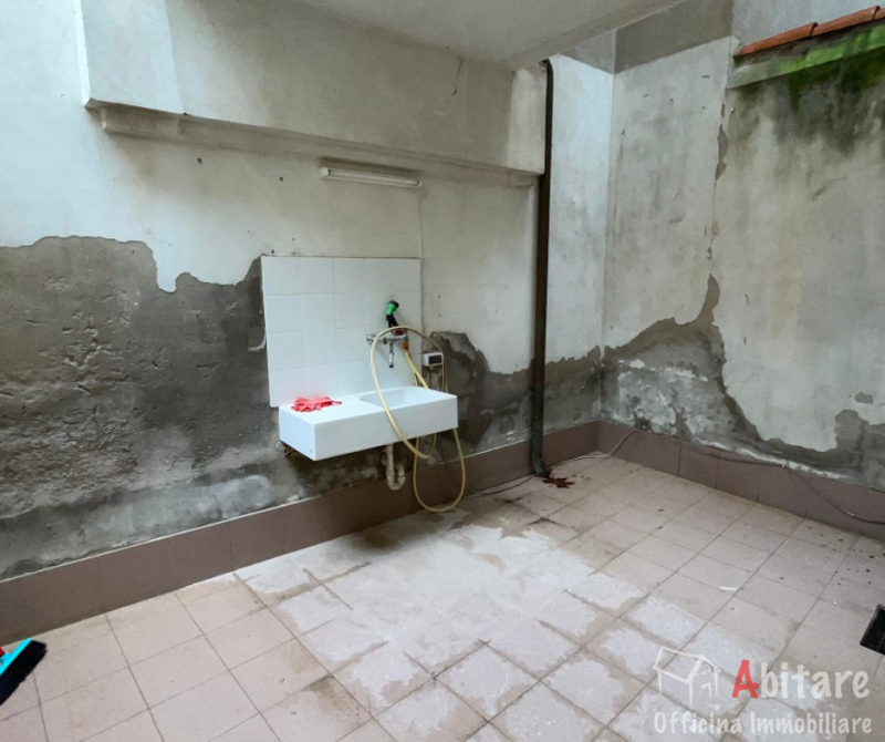 Immagine 3 di Casa indipendente in vendita  in Calle Airoldi a Chioggia