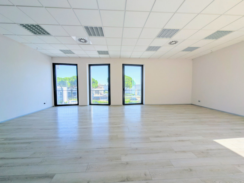 Immagine 6 di Ufficio in affitto  in thiene via gombe 18 a Thiene