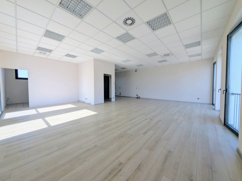 Immagine 8 di Ufficio in affitto  in thiene via gombe 18 a Thiene