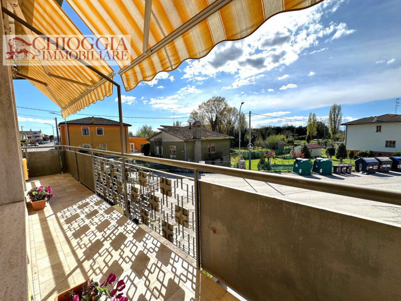 Immagine 3 di Casa indipendente in vendita  in Via Papa Giovanni XXIII a Chioggia