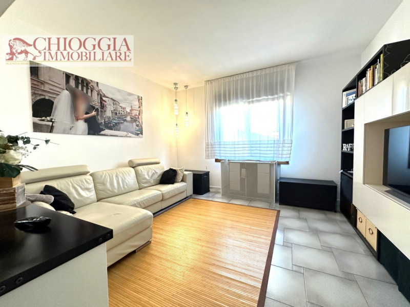 Immagine 8 di Casa indipendente in vendita  in Via Papa Giovanni XXIII a Chioggia