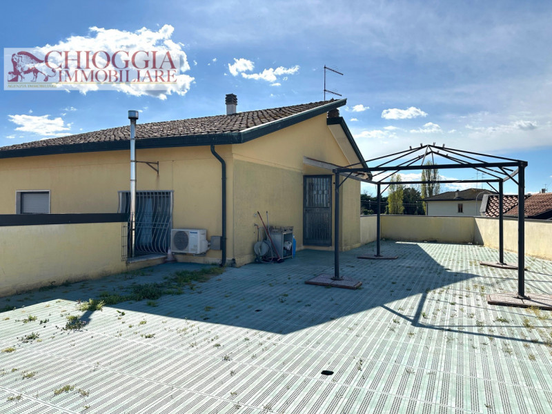 Immagine 21 di Casa indipendente in vendita  in Via Papa Giovanni XXIII a Chioggia