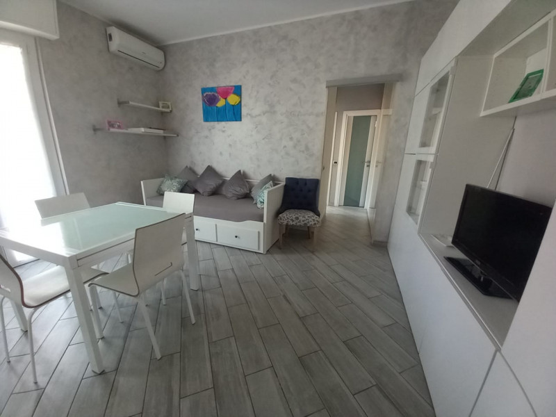 Immagine 2 di Appartamento in vendita  in Via della Pineta a Rapallo