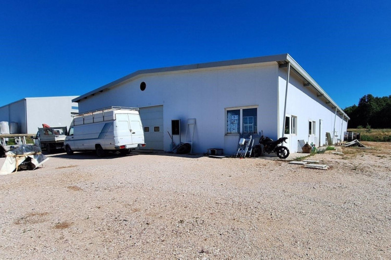 Immagine 1 di Capannone industriale in vendita  in San Terenziano, N. Snc a Gualdo Cattaneo