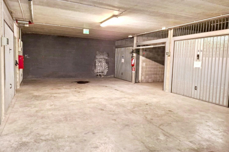 Immagine 7 di Posto auto in vendita  in Via San Vigilio, N. 28 a Milano