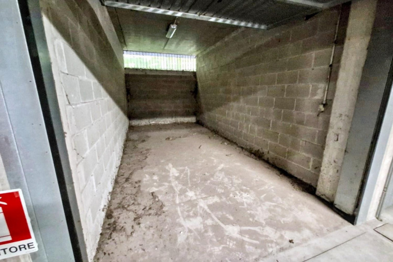 Immagine 4 di Posto auto in vendita  in Via San Vigilio, N. 28 a Milano