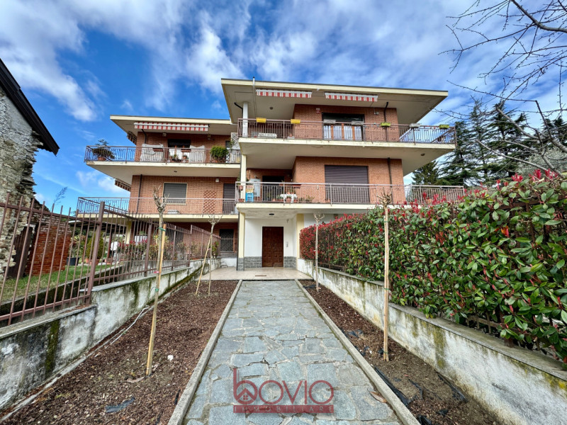 Immagine 4 di Appartamento in vendita  in Via Superga n°19 a Baldissero Torinese