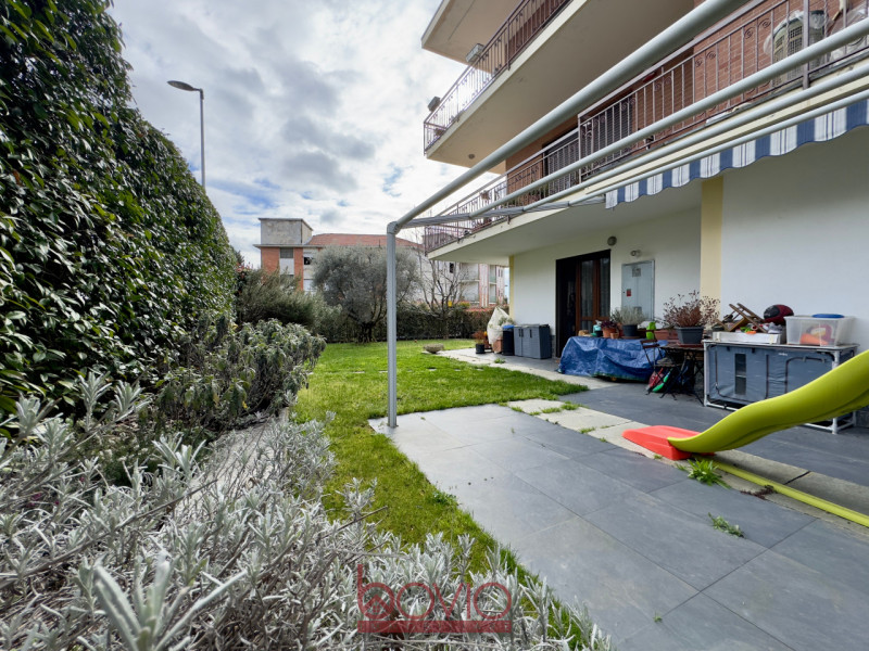 Immagine 48 di Appartamento in vendita  in Via Superga n°19 a Baldissero Torinese