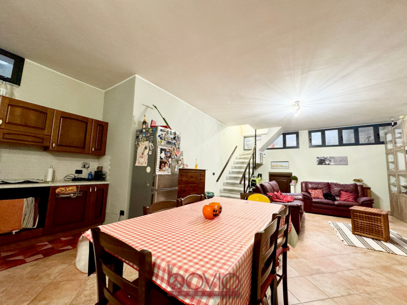 Immagine 78 di Appartamento in vendita  in Via Superga n°19 a Baldissero Torinese