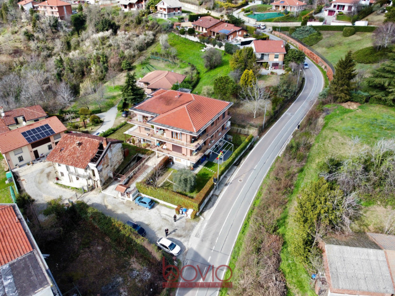 Immagine 80 di Appartamento in vendita  in Via Superga n°19 a Baldissero Torinese