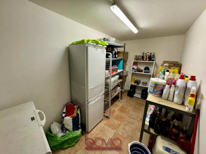 Immagine 82 di Appartamento in vendita  in Via Superga n°19 a Baldissero Torinese