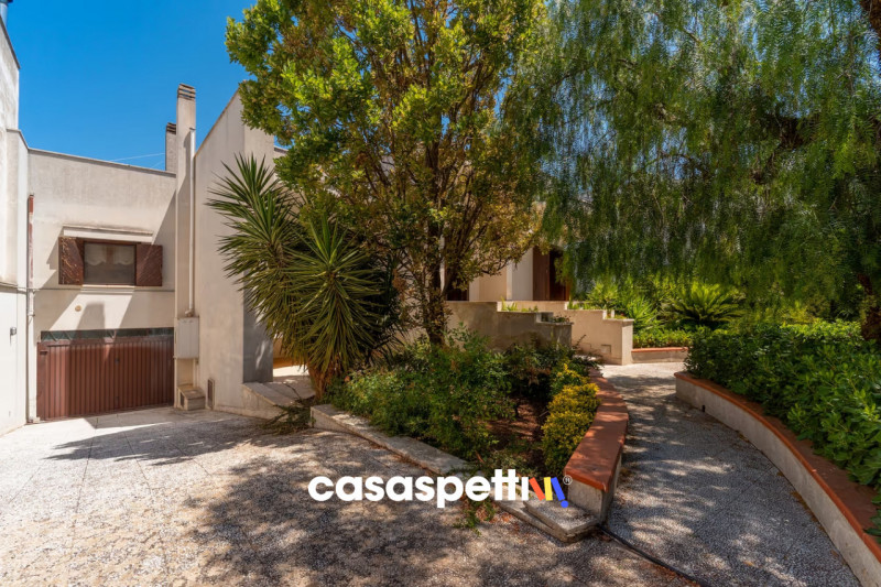 Immagine 2 di Villa in vendita  in Via Montanara 68 a Sava