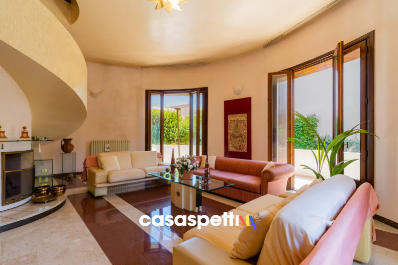 Immagine 5 di Villa in vendita  in Via Montanara 68 a Sava