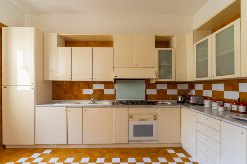 Immagine 26 di Villa in vendita  in Via Montanara 68 a Sava