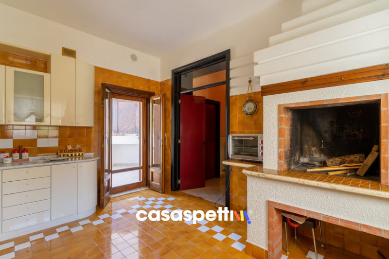 Immagine 27 di Villa in vendita  in Via Montanara 68 a Sava