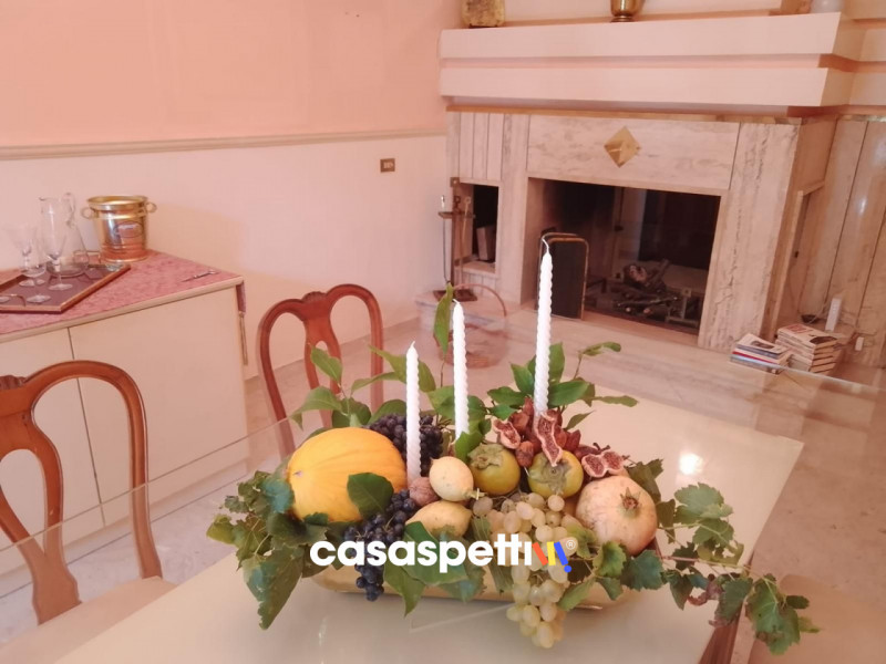 Immagine 30 di Villa in vendita  in Via Montanara 68 a Sava