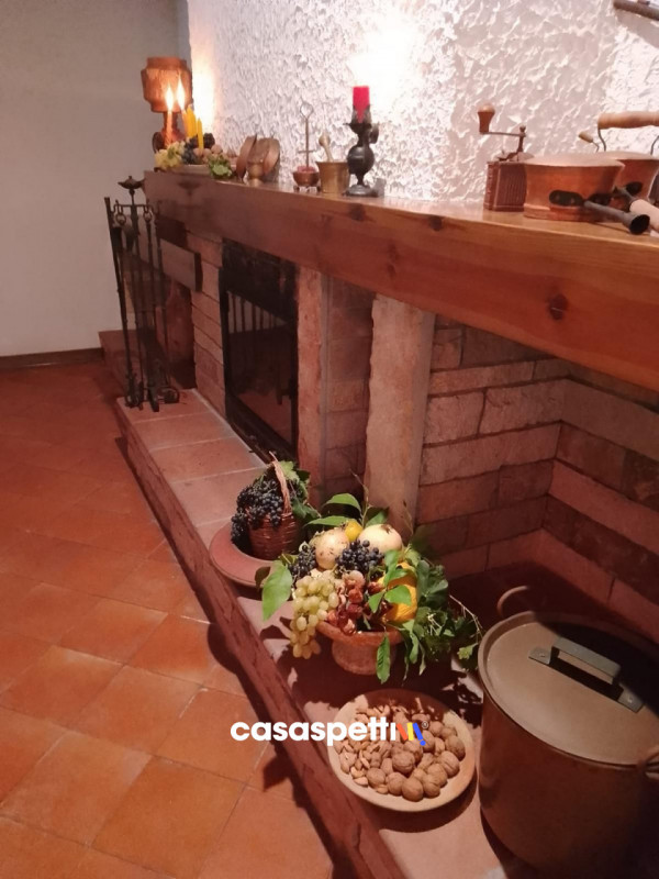 Immagine 50 di Villa in vendita  in Via Montanara 68 a Sava