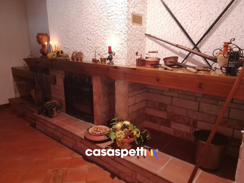 Immagine 53 di Villa in vendita  in Via Montanara 68 a Sava
