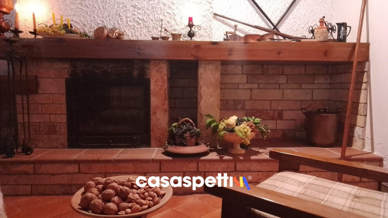 Immagine 54 di Villa in vendita  in Via Montanara 68 a Sava