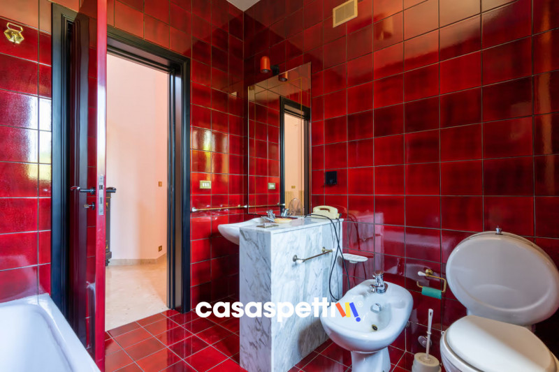 Immagine 60 di Villa in vendita  in Via Montanara 68 a Sava