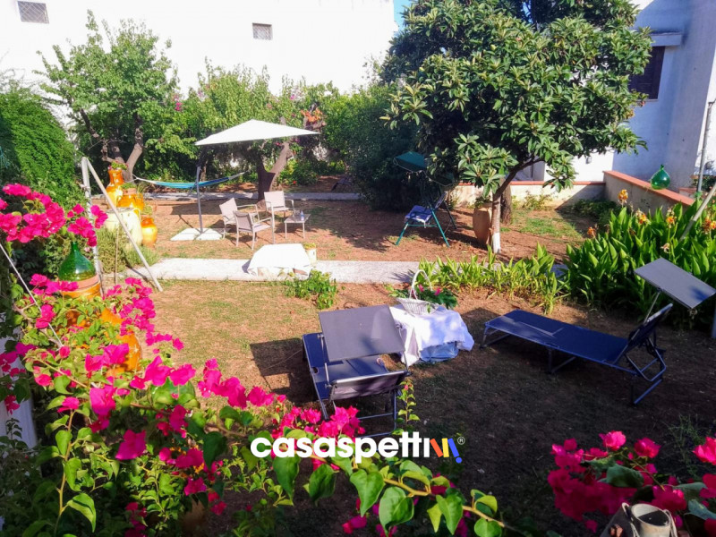 Immagine 64 di Villa in vendita  in Via Montanara 68 a Sava