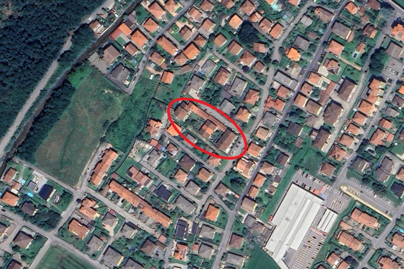 Immagine 5 di Posto auto in vendita  in Via dei Cigni, 21050 Porto Ceresio VA, Italia a Porto Ceresio