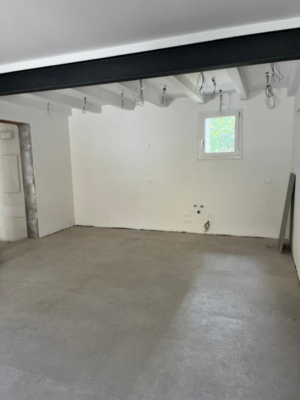 Immagine 4 di Casa indipendente in vendita  in Via Ognissanti a Padova