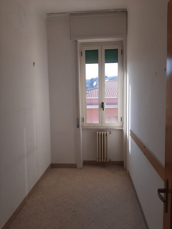 Immagine 12 di Appartamento in vendita  in via Antonio D'Arco a Eboli