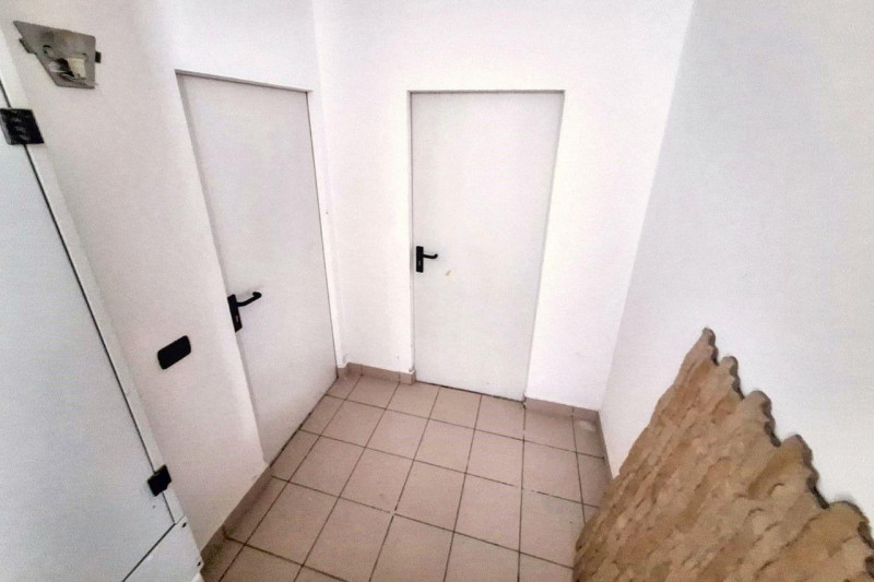 Immagine 1 di Cantina in vendita  in Via Sant'Esuperanzio, N. 29/G a Cingoli