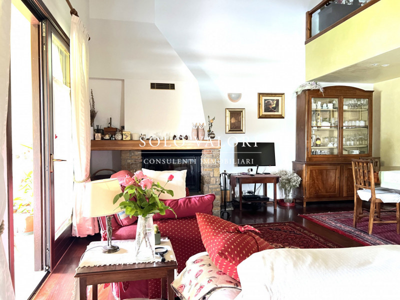 Immagine 3 di Casa bifamiliare in vendita  a Resana