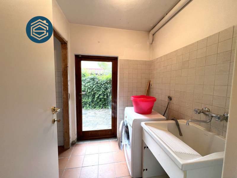 Immagine 13 di Casa indipendente in vendita  in Via Bruno Buozzi 127 a Campi Bisenzio