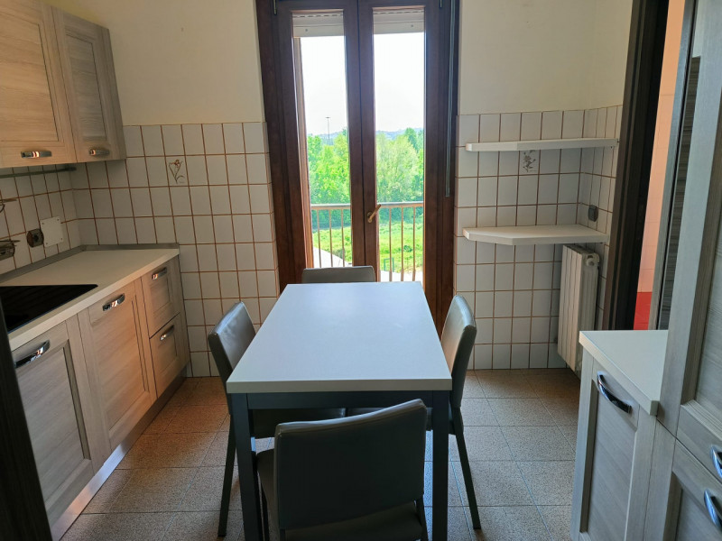 Immagine 7 di Appartamento in vendita  in Via Paolo Desana   4 a Casale Monferrato