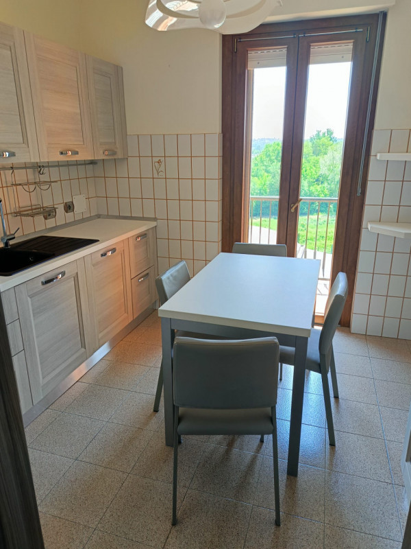 Immagine 8 di Appartamento in vendita  in Via Paolo Desana   4 a Casale Monferrato