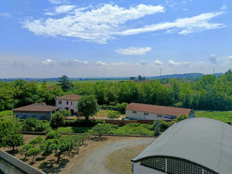 Immagine 29 di Appartamento in vendita  in Via Paolo Desana   4 a Casale Monferrato