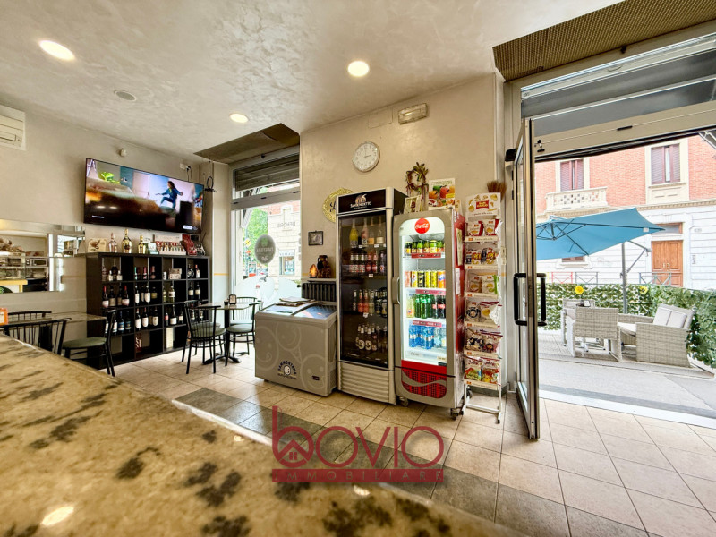 Immagine 58 di Attività commerciale in vendita  in Via Frejus n°117/a a Torino
