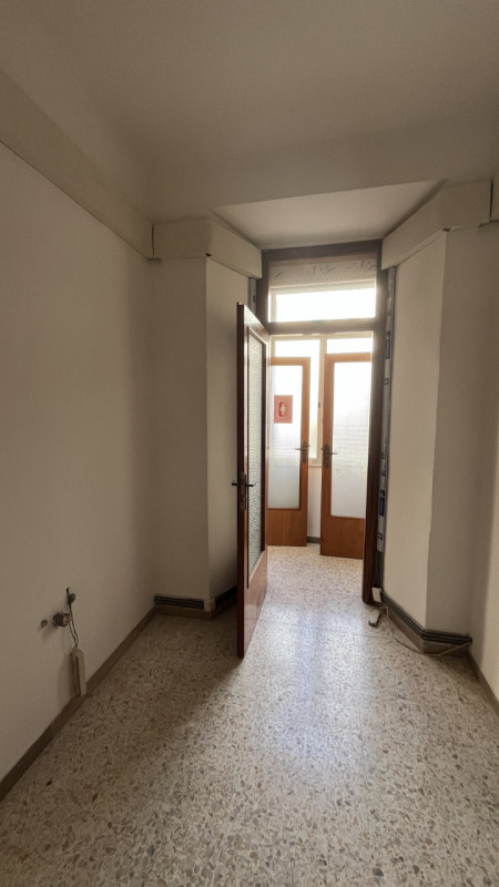 Immagine 13 di Appartamento in vendita  in PIAZZA STAMIRA a Ancona