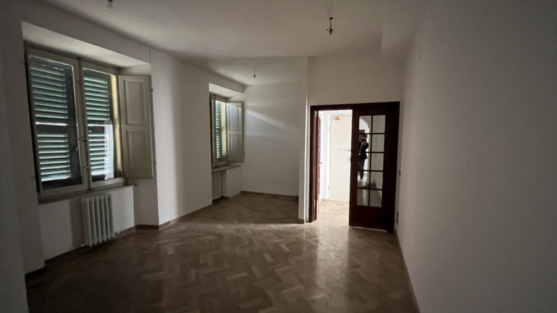 Immagine 14 di Appartamento in vendita  in PIAZZA STAMIRA a Ancona