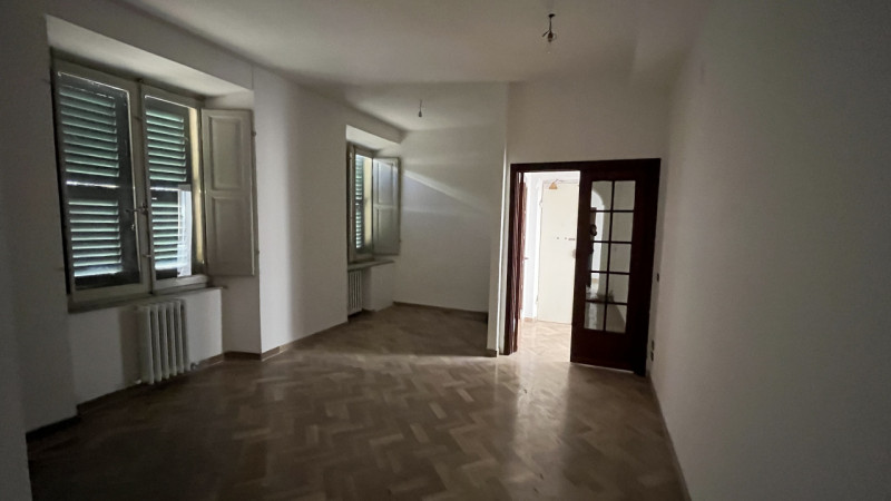 Immagine 15 di Appartamento in vendita  in PIAZZA STAMIRA a Ancona