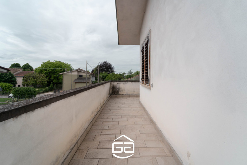 Immagine 26 di Casa bifamiliare in vendita  in Via Crosara, 2/E a Bolzano Vicentino